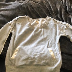Gray sweatshirt with metallic detailing